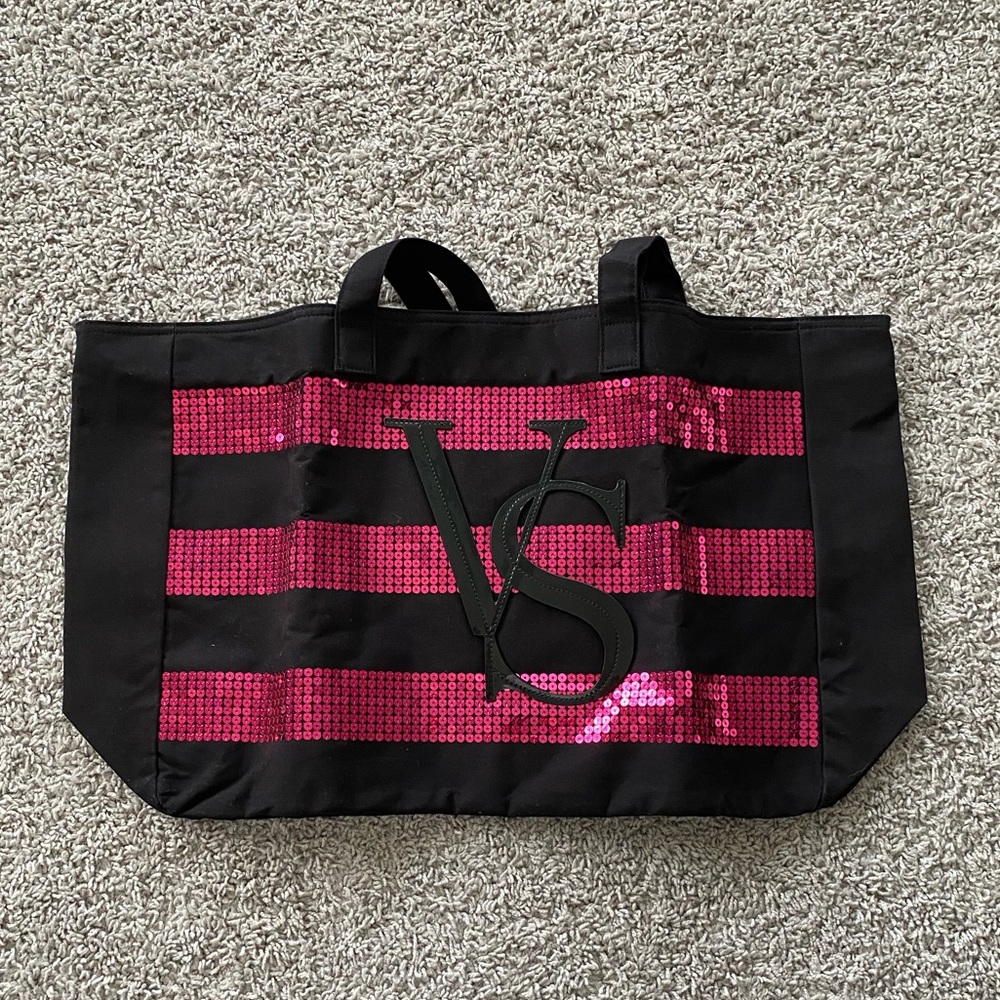 Victoria’s Secret tote bag